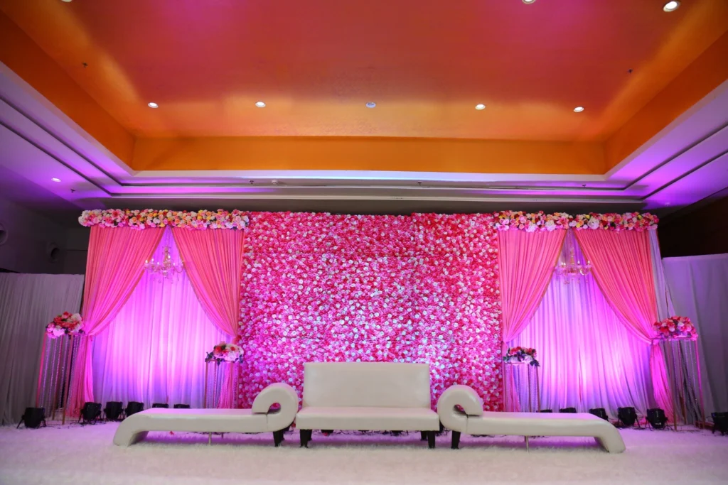 Spacious wedding hall in Thane city