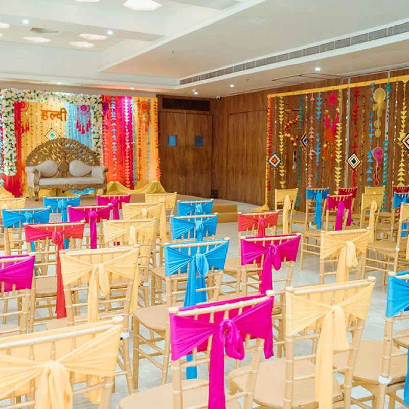 Wedding Halls in Vashi Maharashtrian wedding stage